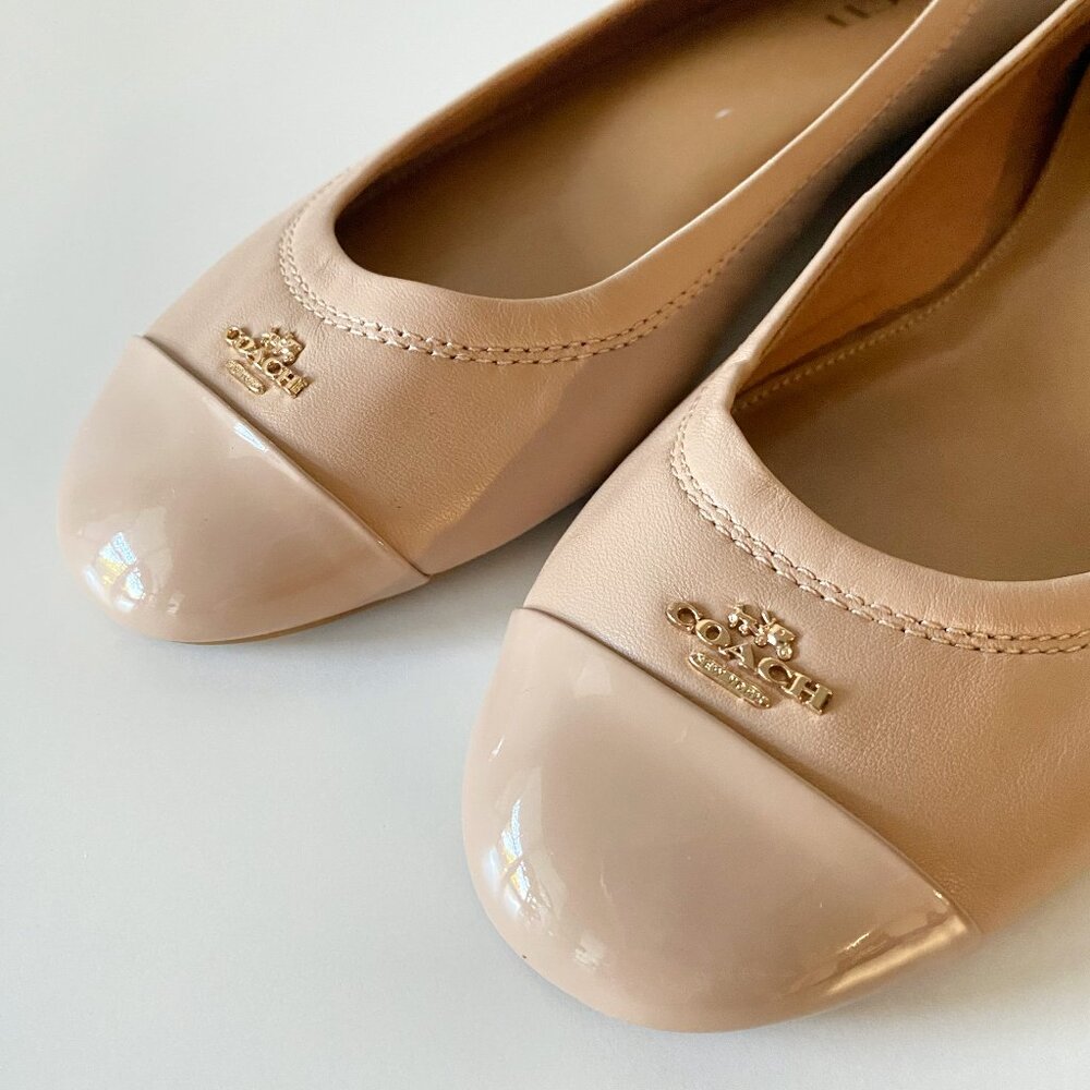 Coach Chelsea Matte Leather Patent Toe Ballet Flats Size EU 39/US 8.5 EXCELLENT
